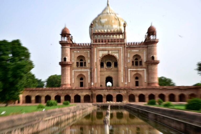 Safdarjung Tomb